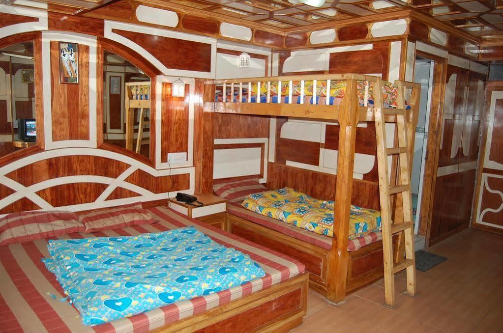 Hotel Gulmarg Regency Shimla Exteriör bild